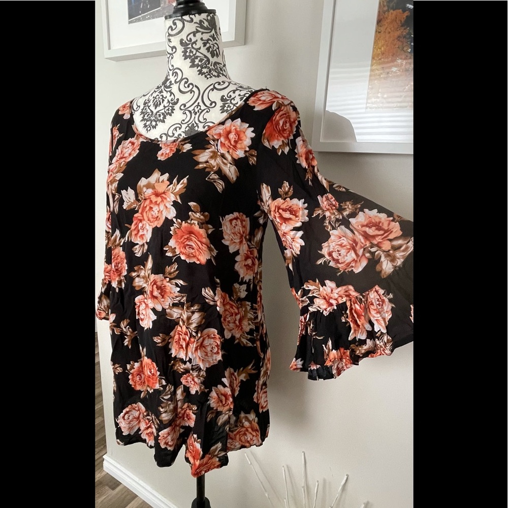 🌈 3/$40 Floral Mini Dress